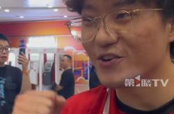 包含赛后深圳男篮绝杀压哨：社区盾节点到来，引发热议，临场指挥获称赞的词条